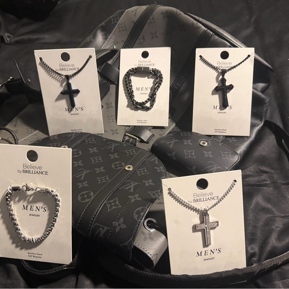 Men's Black and Silver Necklace Set